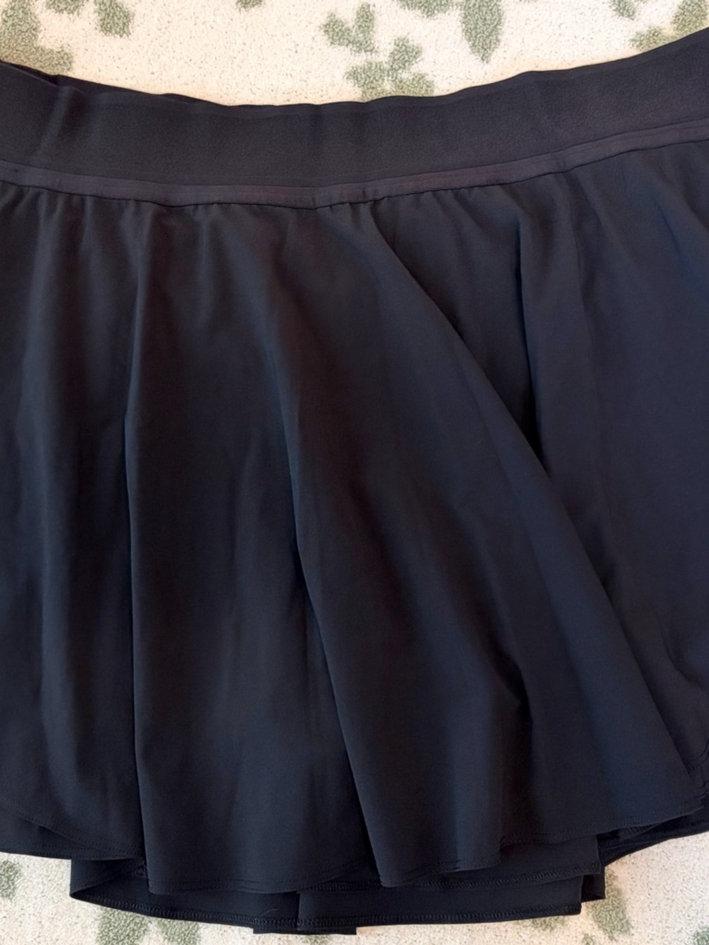 lululemon athletica Black Circle Skater Skirt